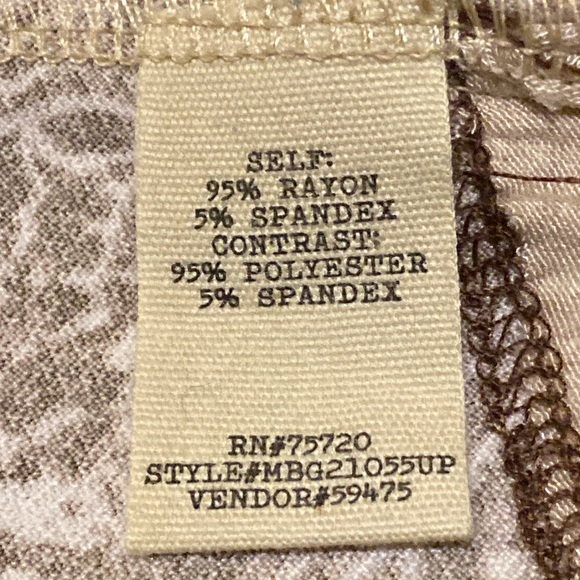 Gimmicks Bohemian top‼️ - Picture 7 of 10